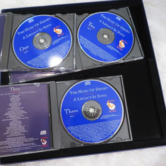 The Music of Disney: A Legacy in Song 3 CD Box Set 1992 Collectible Edition - Picture 7 of 7